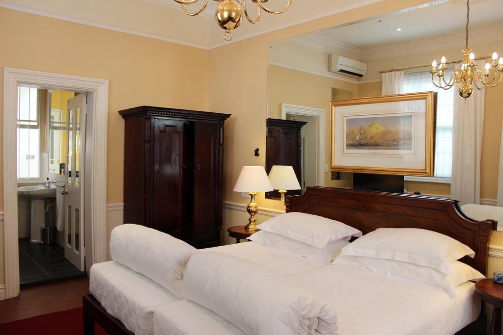 Tintagel Guest House Cape Town Room photo